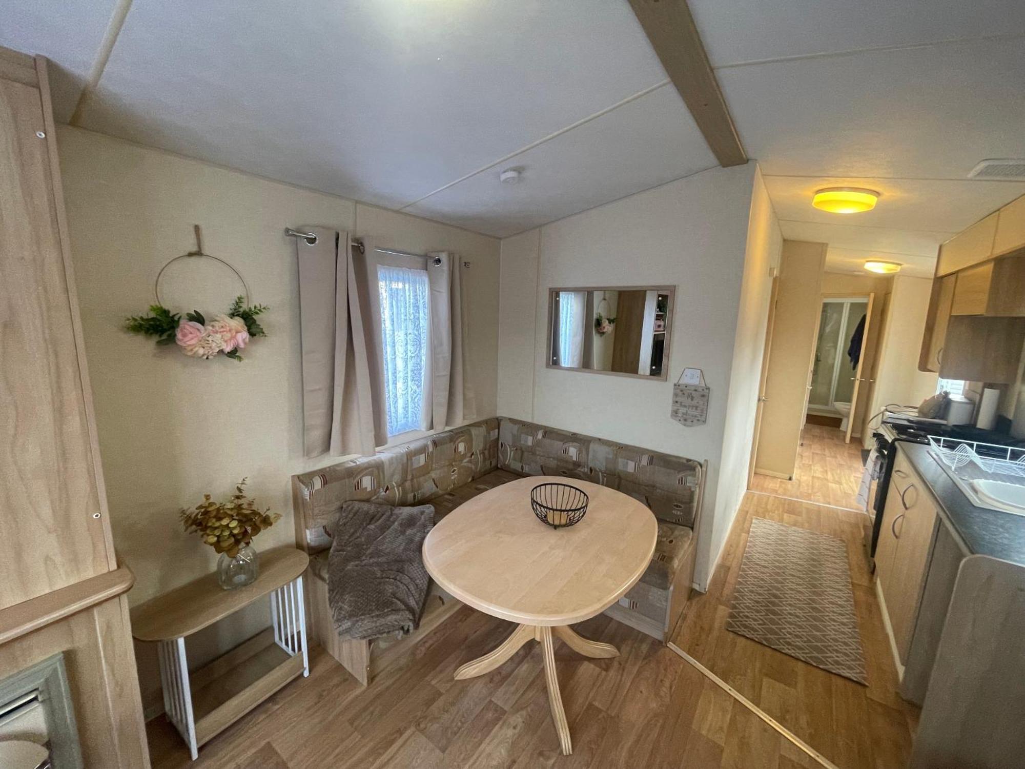 Sandlemere - 6 Berth, 3 Bedroom Caravan Tunstall  Экстерьер фото